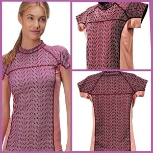 Patagonia Women's Micro Swell Rashguard or Athletic Top Size  Medium